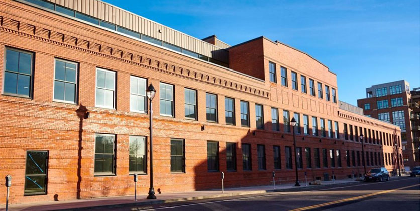 Closeup of the Wonder Building in Spokane